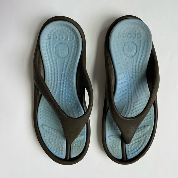 CROCS Brown Strap Flip Flops with Light Blue Footbed - Picture 2 of 5
